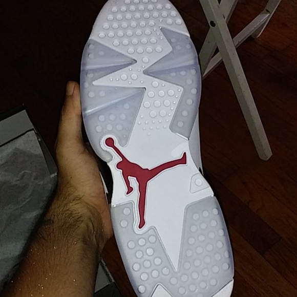 Brand new Jordan 6 carmines - Picture 4 of 6